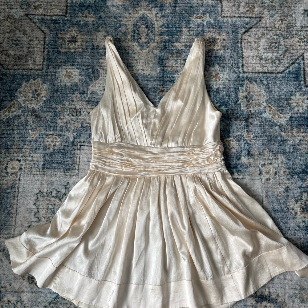 Elegant Cream silk DKNY babydoll top - Picture 3 of 3